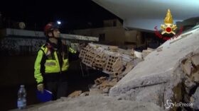Terremoto in Albania, anche i Vigili del Fuoco italiani al lavoro tra le macerie
