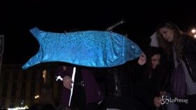 Le Sardine “invadono” Napoli: “Pernacchia collettiva”