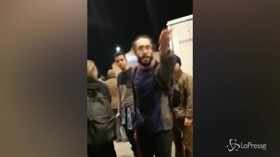 Firenze, sindaco e assessore di Massa aggrediti da manifestanti anti Salvini