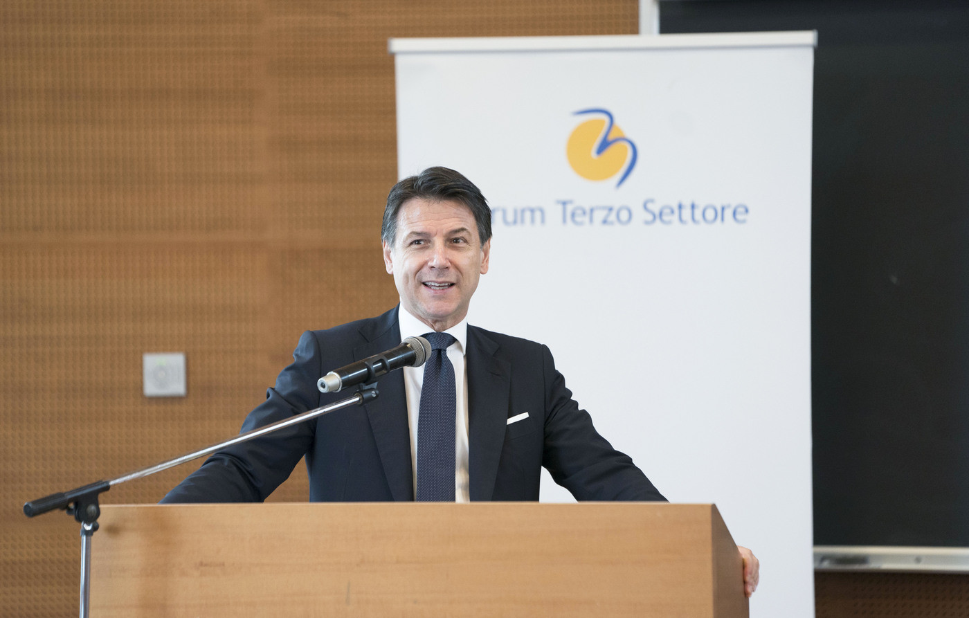 Ex Ilva, Conte contro ArcelorMittal: “Respingiamo piano”