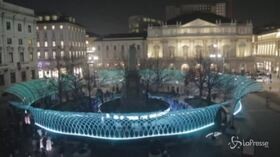 Natale, con “Luci Buone a Milano” Engie illumina Piazza della Scala