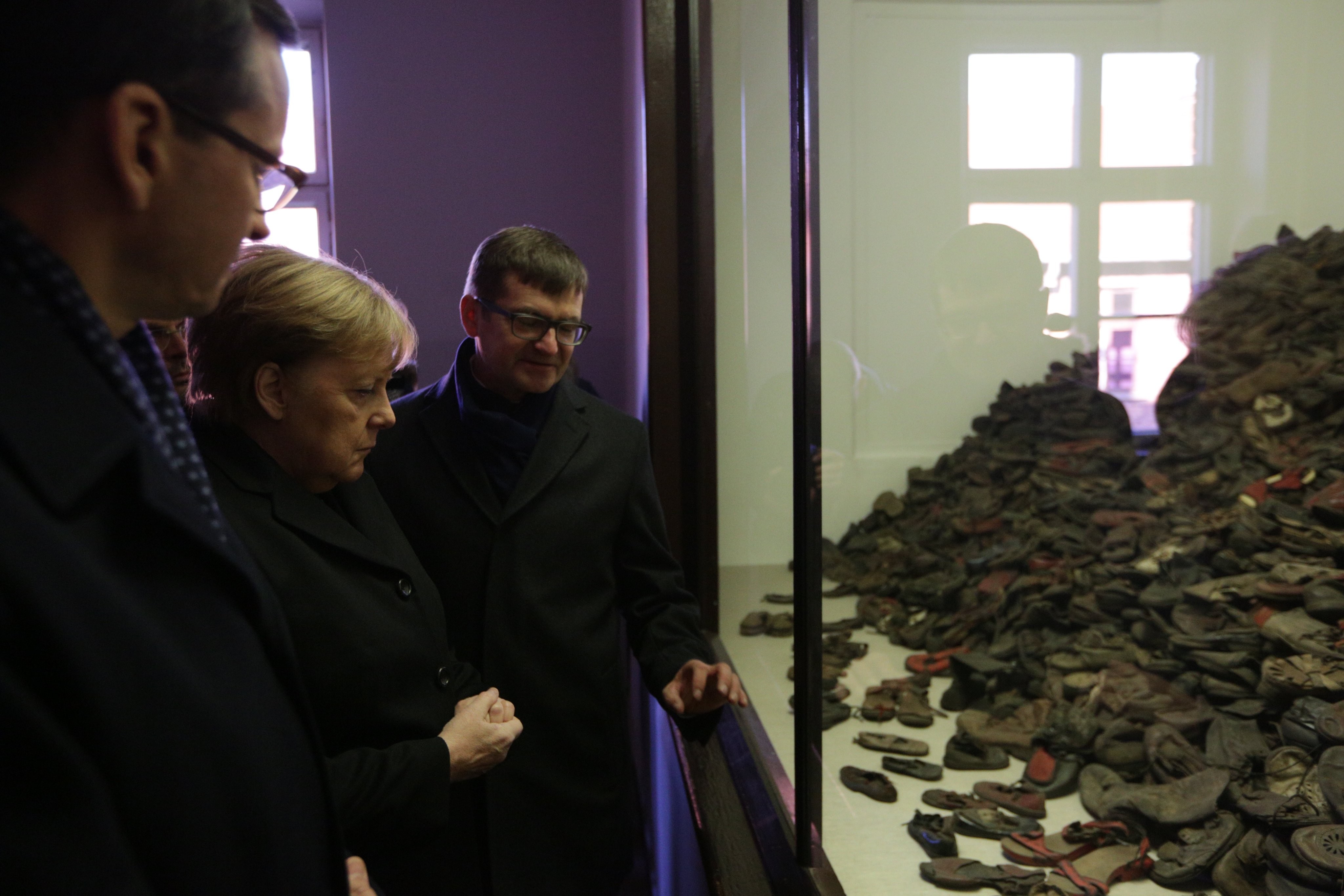 Shoah, Angela Merkel ad Auschwitz per la prima volta