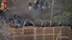 Tav, scontri tra manifestanti e polizia al cantiere di Chiomonte