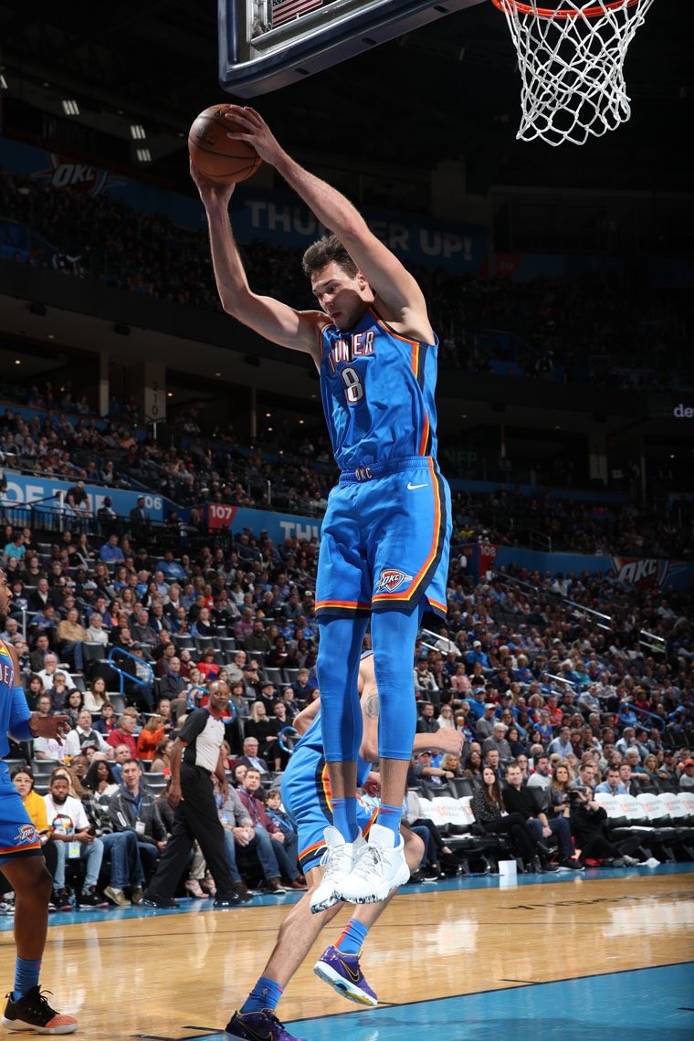 Nba: sconfitte per Thunder di Gallinari e Pelicans di Melli