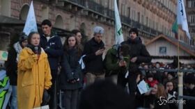 Fridays for Future, Greta accolta a Torino come una star