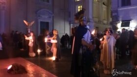 A Roma il presepe vivente di Fratelli d’Italia, Meloni: “Siamo per la tradizione, non vogliamo dimenticarci chi siamo”