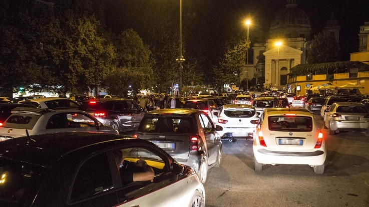Roma, due 16enni travolte e uccise a Ponte Milvio: conducente positivo ad alcol e droga