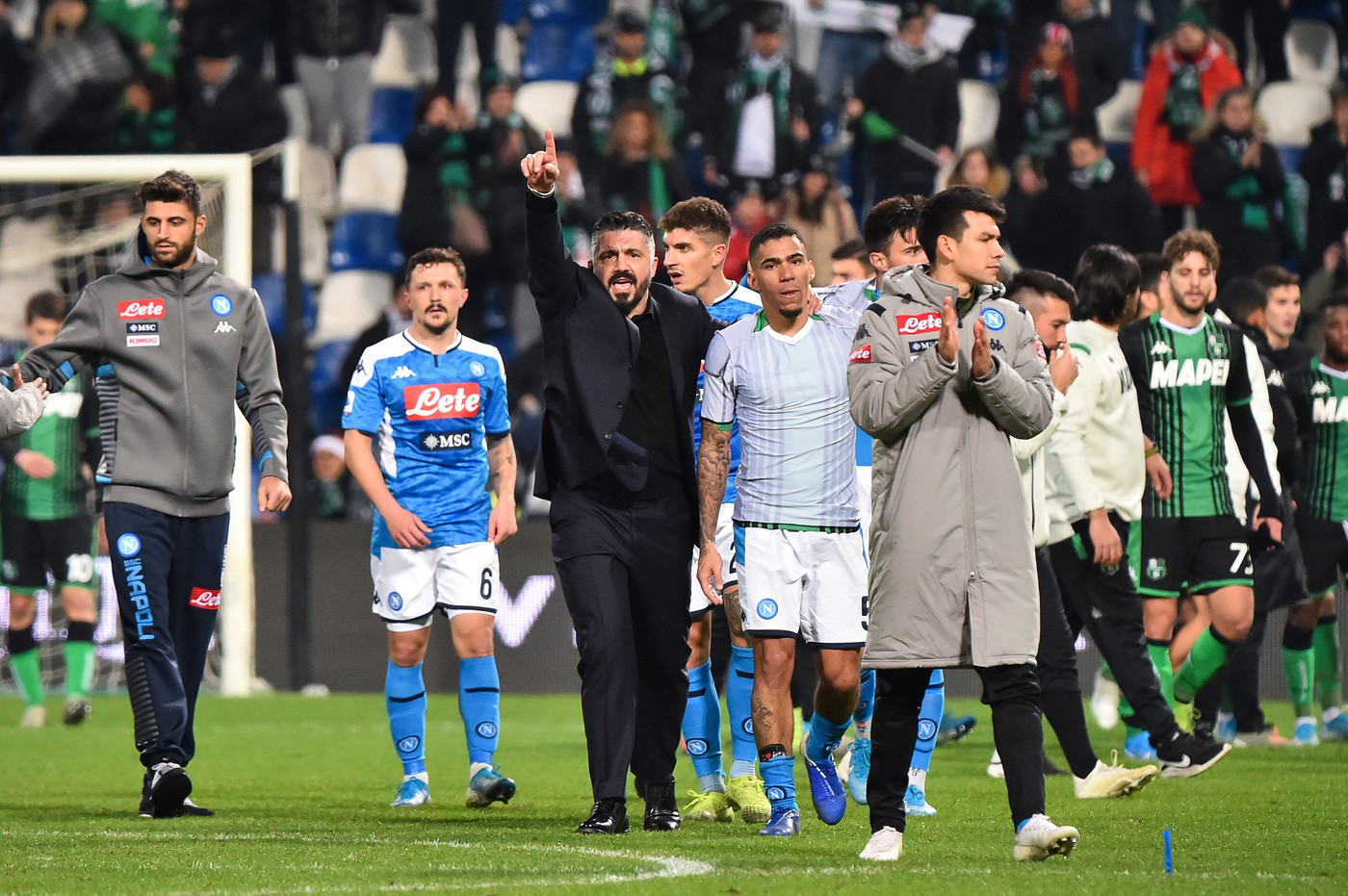 Cuore e grinta, il Napoli ribalta il Sassuolo. Prima vittoria per Gattuso
