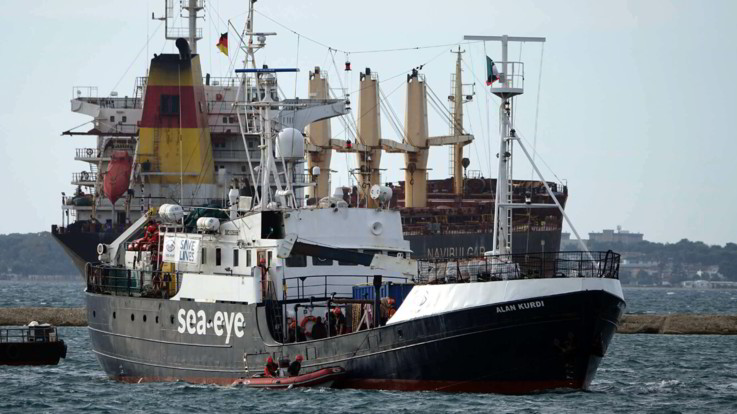 Migranti, Viminale: sbarchi dimezzati nel 2019