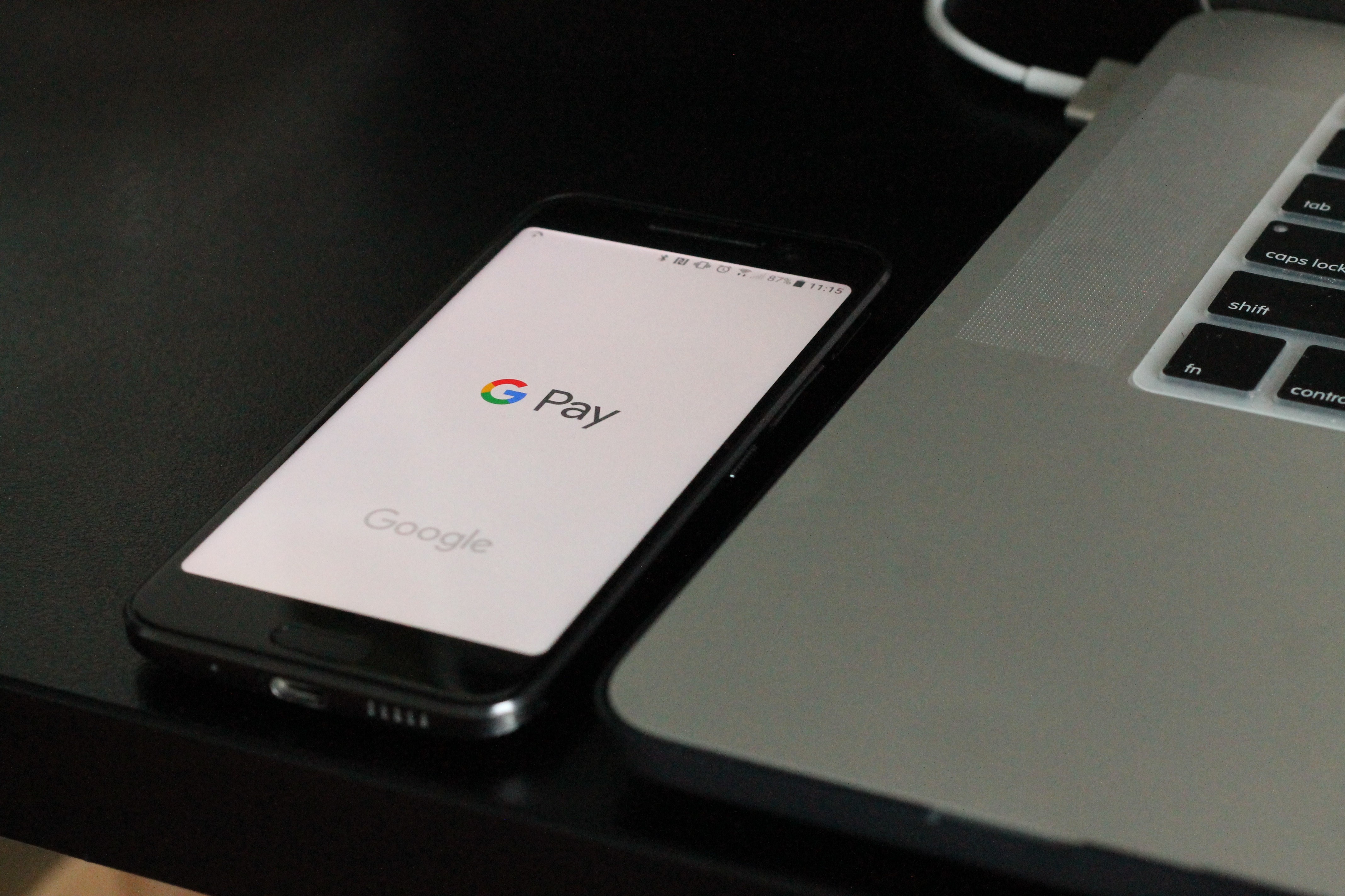 Intesa Sp, Google Pay disponibile per i clienti con dispositivi Android