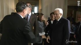 Il presidente Mattarella si prepara al messaggio di fine anno, ecco il backstage al Quirinale