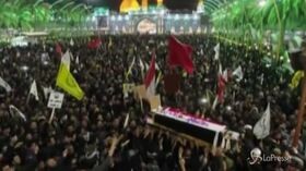 Iraq, processione funebre di Soleimani e al-Muhandis a Kerbala