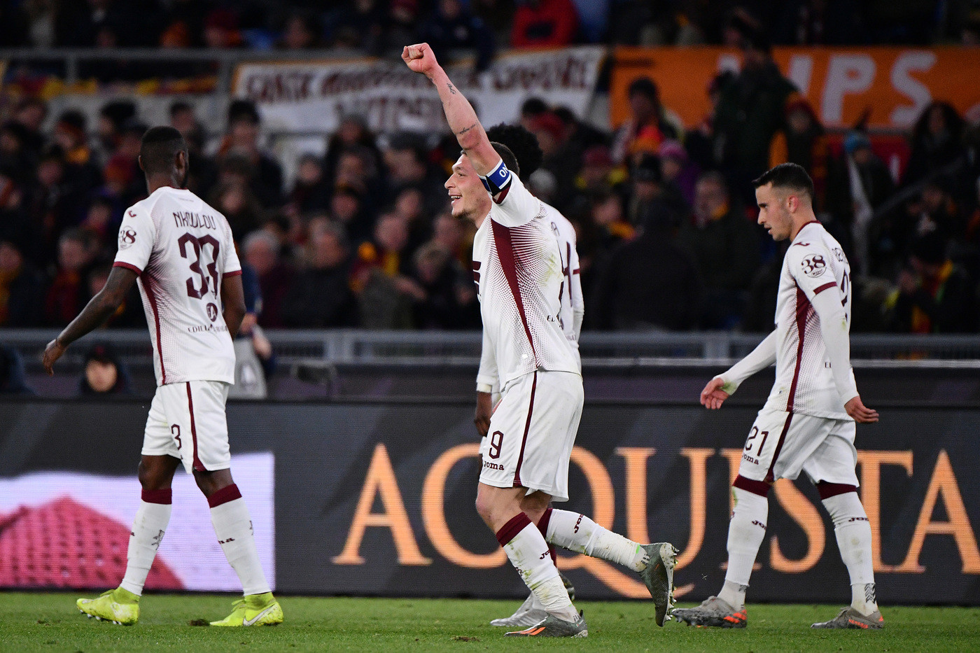 Serie A, colpo Toro all’Olimpico: Roma battuta 2-0