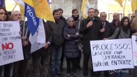 Prescizione, a Montecitorio il presidio con la Bonino, Calenda, Parisi e Della Vedova