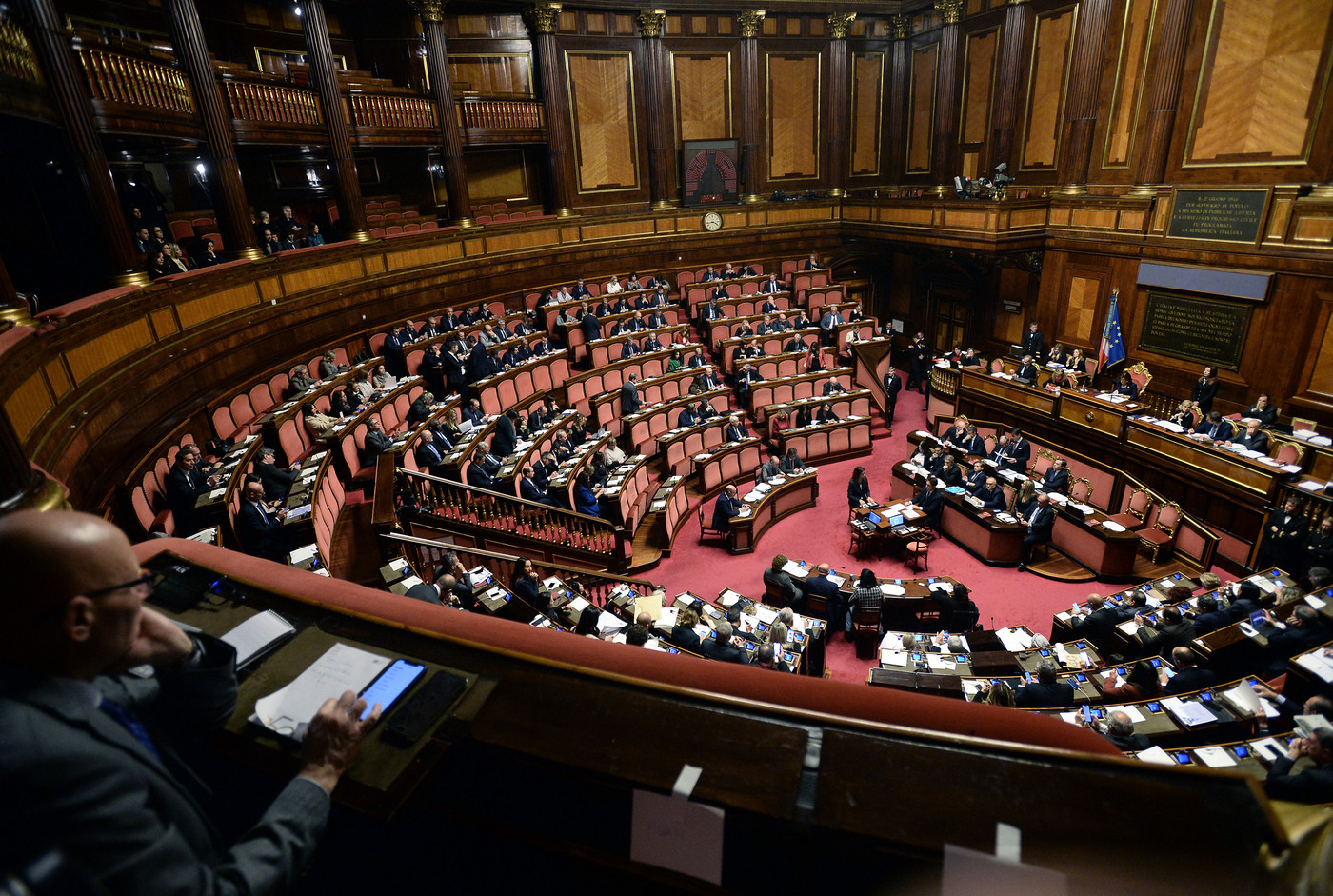 Riforme, ritirate firme: salta deposito in Cassazione su taglio eletti