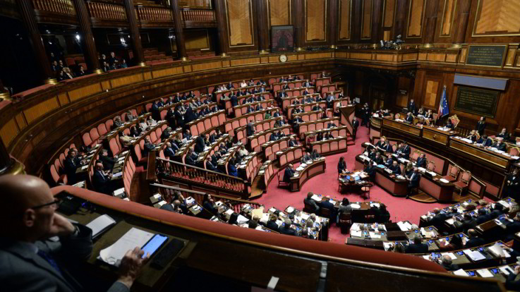 Riforme, ritirate firme: salta deposito in Cassazione su taglio eletti