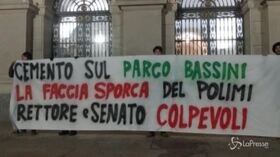 Milano, sfila in centro il corteo per il Parco Bassini: Stop consumo suolo