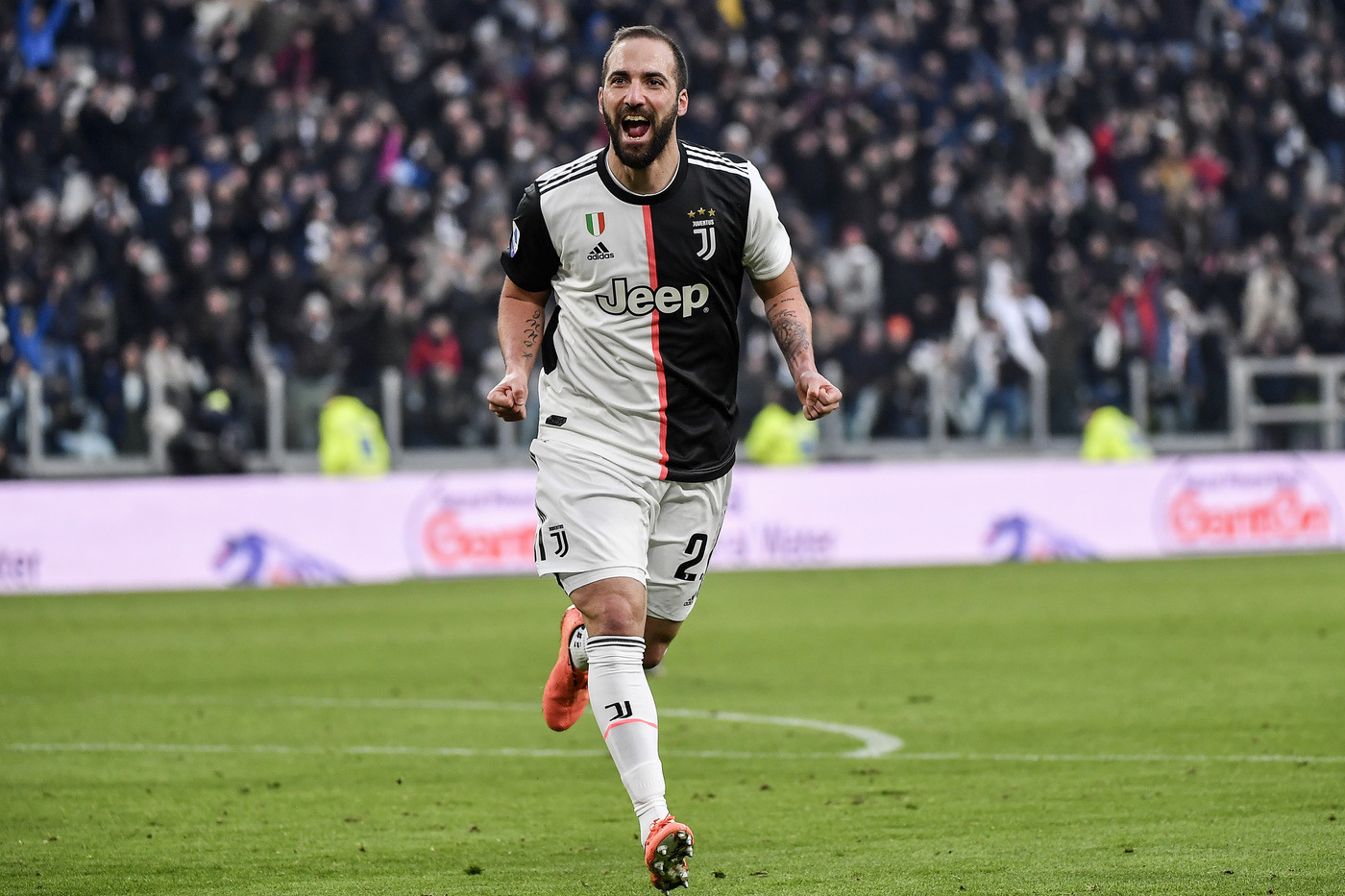 Juve, allarme rientrato Higuain. Ma a Roma con Ramsey e Dybala-CR7