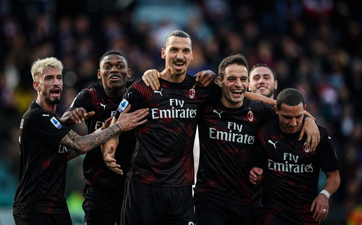 Serie A: Ibra illumina e segna, il Milan vince a Cagliari