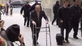 Scandalo sessuale, Weinstein in tribunale a New York