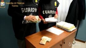 Torino, prestavano soldi a tassi di usura fino al 300%: un arresto