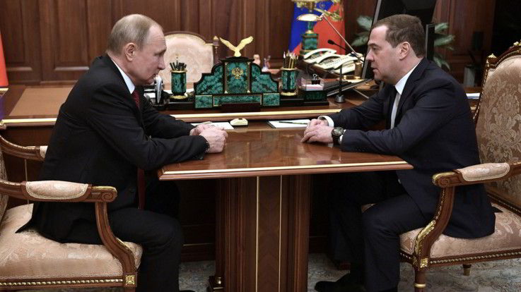 Russia, il premier Medvedev si è dimesso
