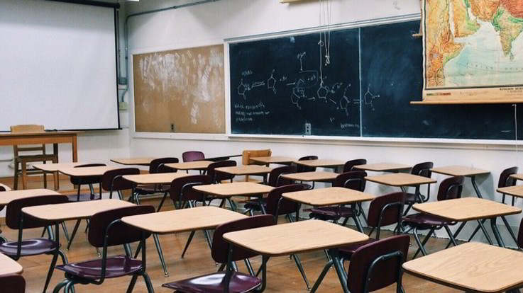 Descrizione choc sul sito di una scuola di Roma: studenti divisi per ceto sociale