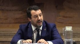 Salvini: “Liliana Segre ha tanto da insegnare, Carola Rackete no”