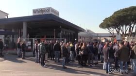 Vertenza Whirlpool: “Governo e azienda definiscano il nostro futuro”