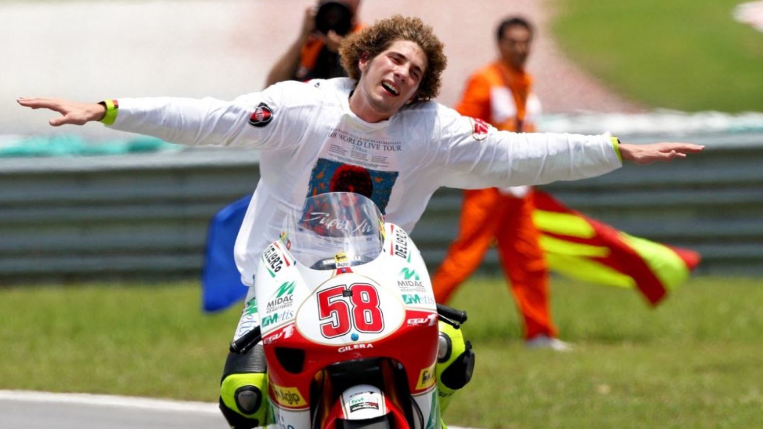 Il ricordo di Sic: Marco Simoncelli avrebbe compiuto 33 anni