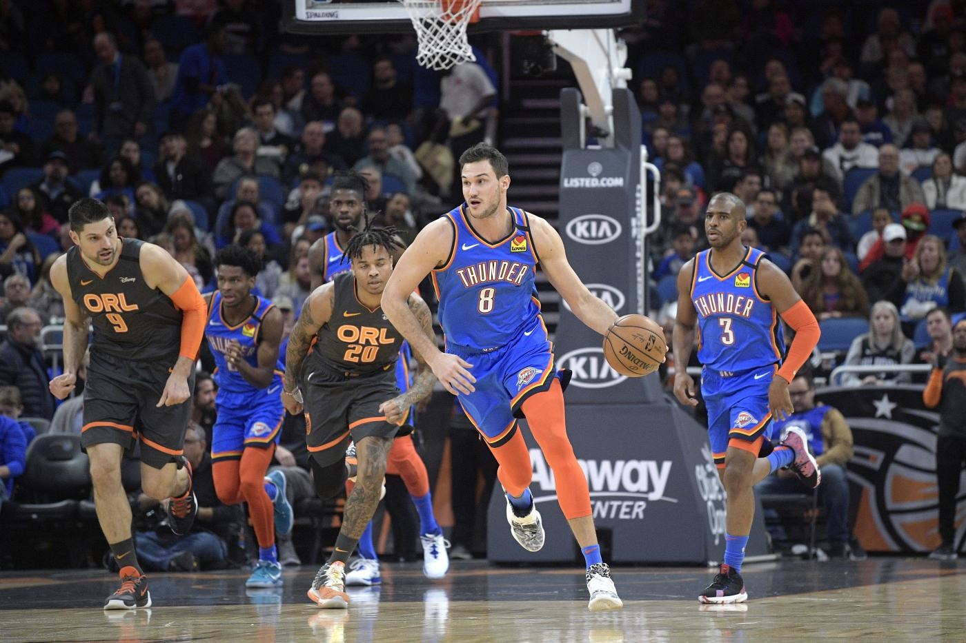 Nba: Belinelli vince derby con Melli, ok anche Gallinari