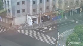 Virus Cina, a Wuhan secondo giorno di blocco totale