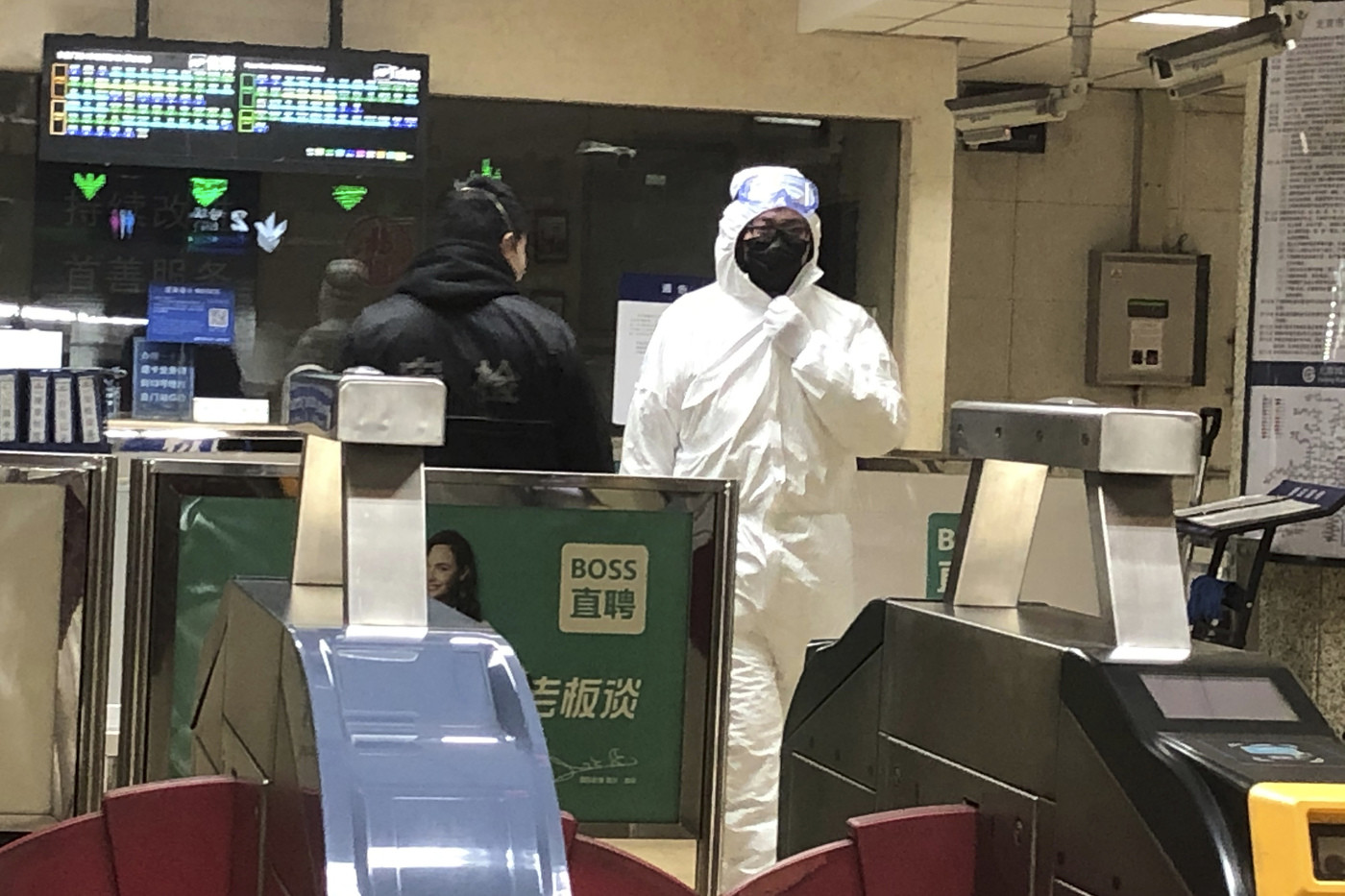 Virus cinese: sale a 41 il numero di vittime. Primi casi in Europa, tre malati in Francia