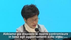 Virus Cina: Hong Kong dichiara lo stato d’emergenza