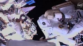 Iss, quarta e ultima passeggiata spaziale per Parmitano