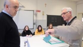Regionali in Emilia-Romagna, elettori in coda già dalle prime ore del mattino