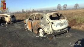 A1, fallito assalto a portavalori a Lodi: le immagini delle auto bruciate