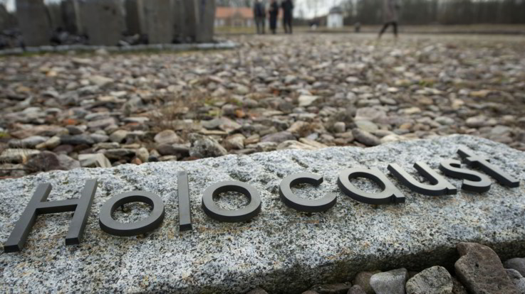 Antisemitismo, il 15,6% degli italiani non crede alla Shoah