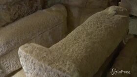 Egitto, trovate 16 tombe antiche