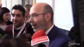 M5S, Crimi: “Noi non facciamo citofonate o cocktail al Papeete in cerca di consenso”