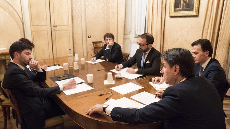 Governo, la maggioranza traballa ancora: scontro Pd-M5S-Iv sul Milleproroghe