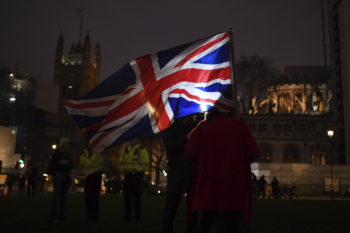 Regno Unito fuori dall’Ue. BoJo: “Non è fine ma inizio”