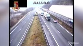 In autostrada contromano, l’incredibile manovra di un 90enne