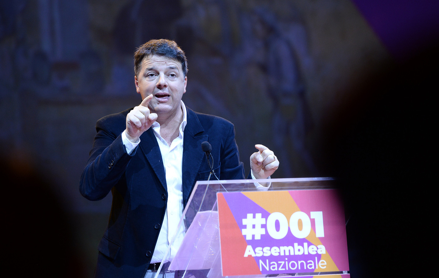 Renzi ‘rasserena’ Conte: “Appoggio totale a Governo”. Ma vuole dettare l’agenda