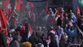 Medio Oriente, proteste davanti all’ambasciata Usa di Beirut
