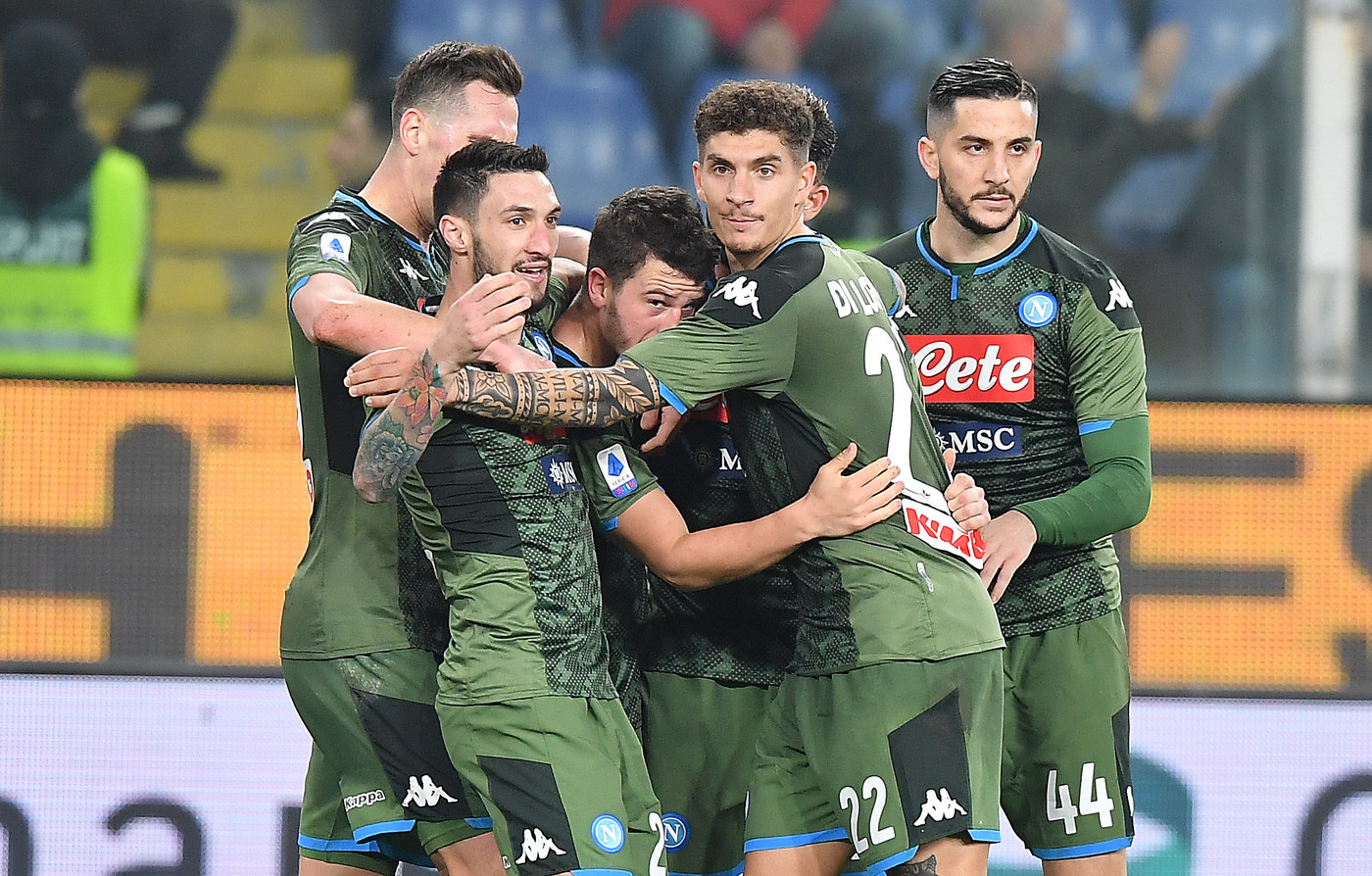 Serie A: il Napoli fa poker a Marassi e sente aria d’Europa. Quagliarella show