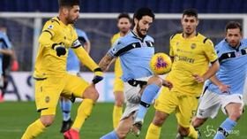 Calcio, la Lazio pareggia 0-0 col Verona e fallisce il sorpasso all’Inter