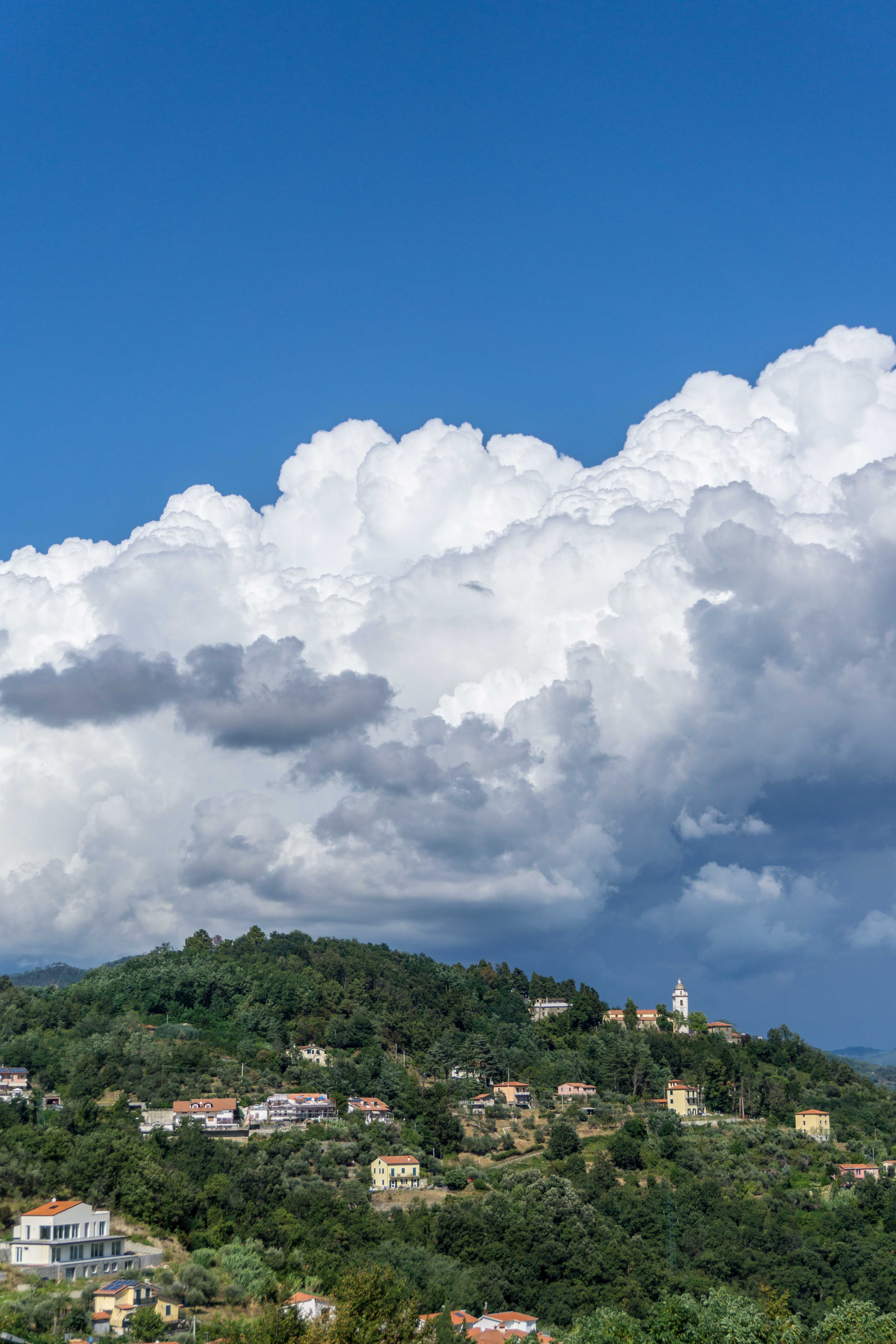 Il meteo dell’8 e 9 febbraio, al Nord arrivano le nuvole