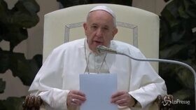 Papa Francesco dice no ai preti sposati