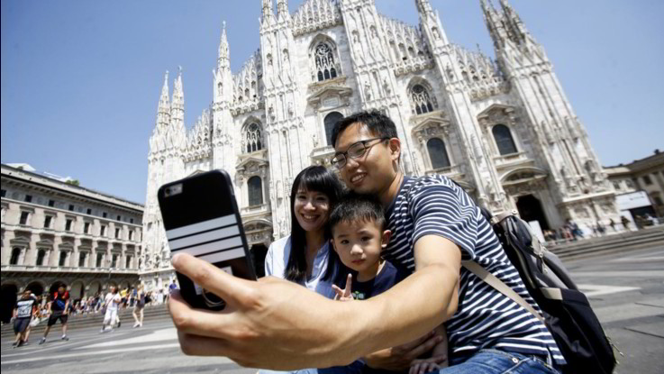 Coronavirus, il Direttore di Lonely Planet: Panico delirante, aprite porte e viaggiate